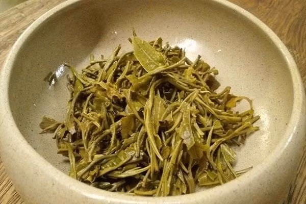 Những công dụng tuyệt vời của bã chè mà nhiều người bỏ qua Nhung cong dung tuyet voi cua ba che ma nhieu nguoi bo qua