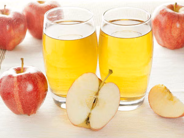 Tác dụng kỳ diệu của nước ép táo, không biết phí hoài thanh xuân Tac dung ky dieu cua nuoc ep tao, khong biet phi hoai thanh xuan
