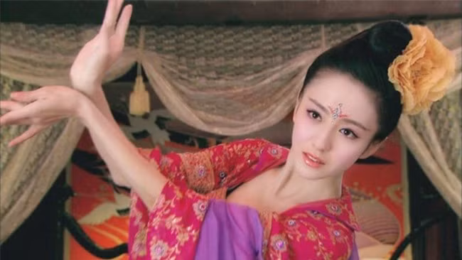 Đệ nhất kỹ nữ Tô Châu khiến 2 quân vương mất trắng cơ đồ - Hình 2 De nhat ky nu To Chau khien 2 quan vuong mat trang co do-Hinh-2