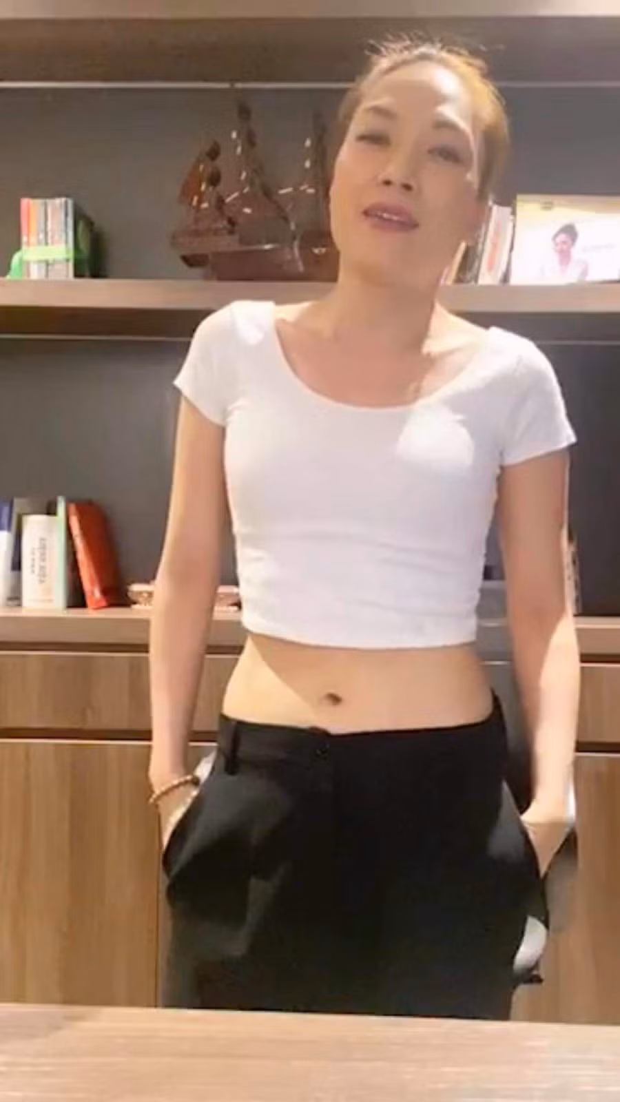 Nhiều mỹ nhân đình đám cũng bị đồn mang bầu vì tăng cân - Hình 2 Nhieu my nhan dinh dam cung bi don mang bau vi tang can-Hinh-2