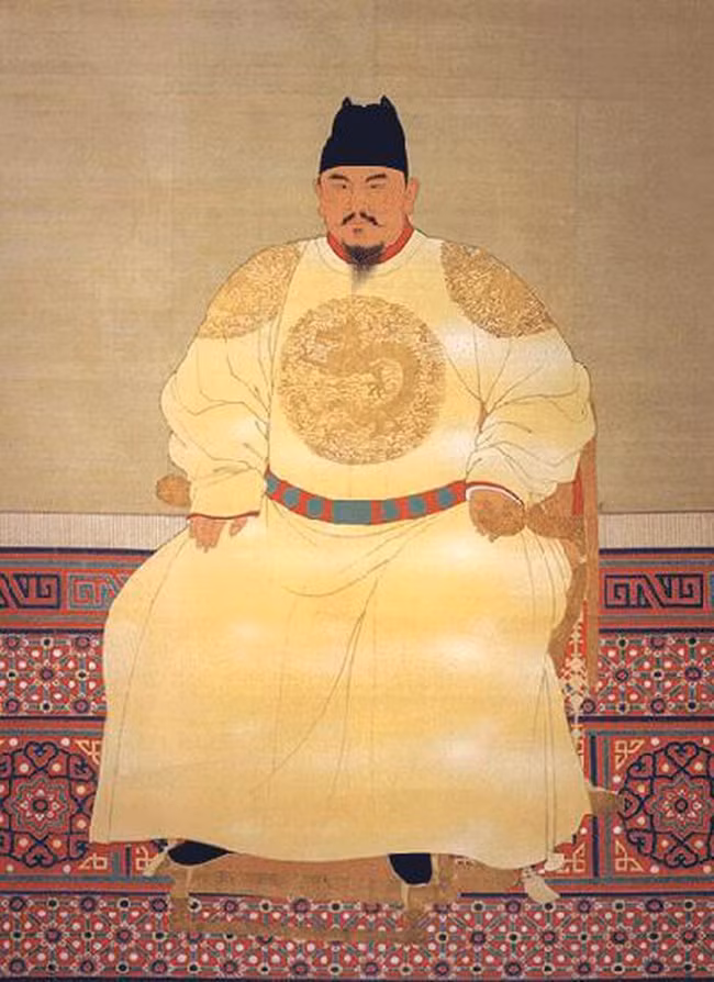 Vi vua tu Hoang de xuat than an may toi bao quan tan doc