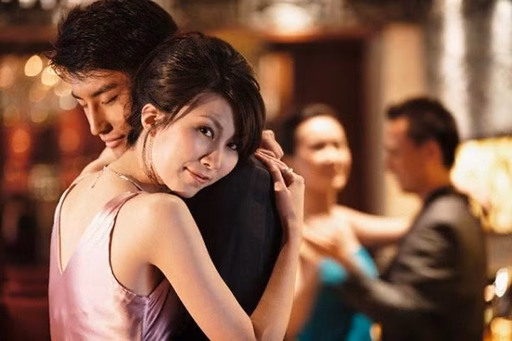 Ép con dâu ly hôn, 3 năm sau cả gia đình phải "trắng mắt" Ep con dau ly hon, 3 nam sau ca gia dinh phai
