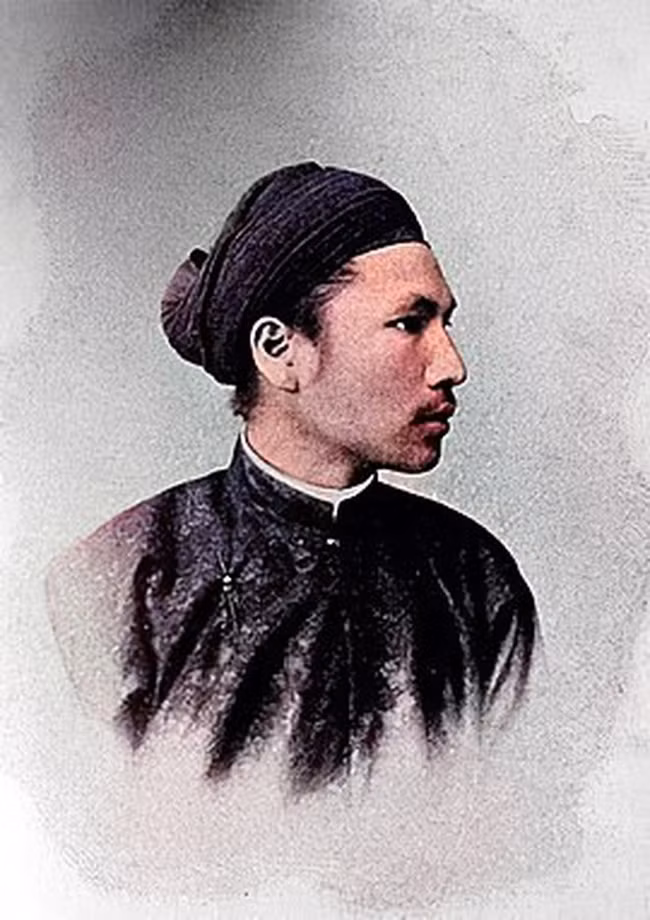 Cuộc phục kích năm 1885, vua Hàm Nghi bỏ chạy lên núi - Hình 3 Cuoc phuc kich nam 1885, vua Ham Nghi bo chay len nui-Hinh-3