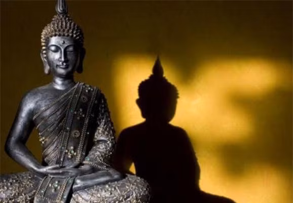 Phật dạy: Giữa cha mẹ và con cái luôn có mối duyên nợ ngàn năm ảnh 2