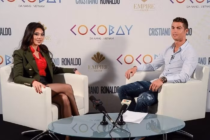 Coco Tran, con gai Thuyet 'buon vua' lau roi vang bong o CocoBay