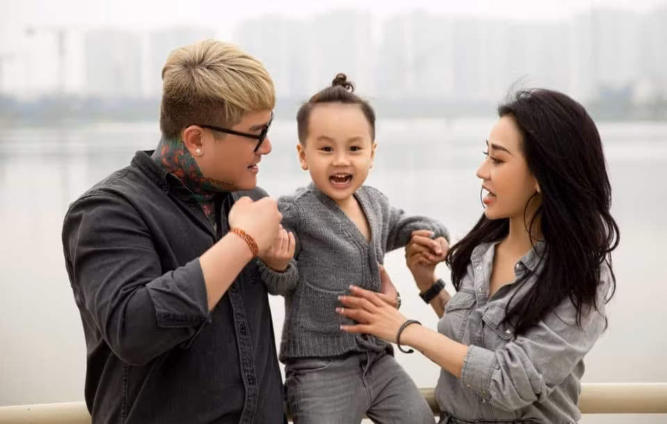 Showbiz Viet con nhieu cap doi ly hon roi tai hop-Hinh-3
