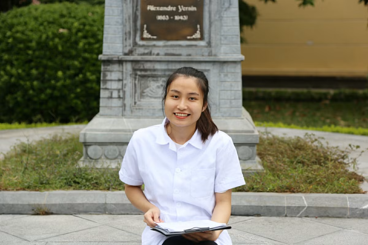 Doi chan la thu thach cua nu sinh vien Dai hoc Y Ha Noi-Hinh-3