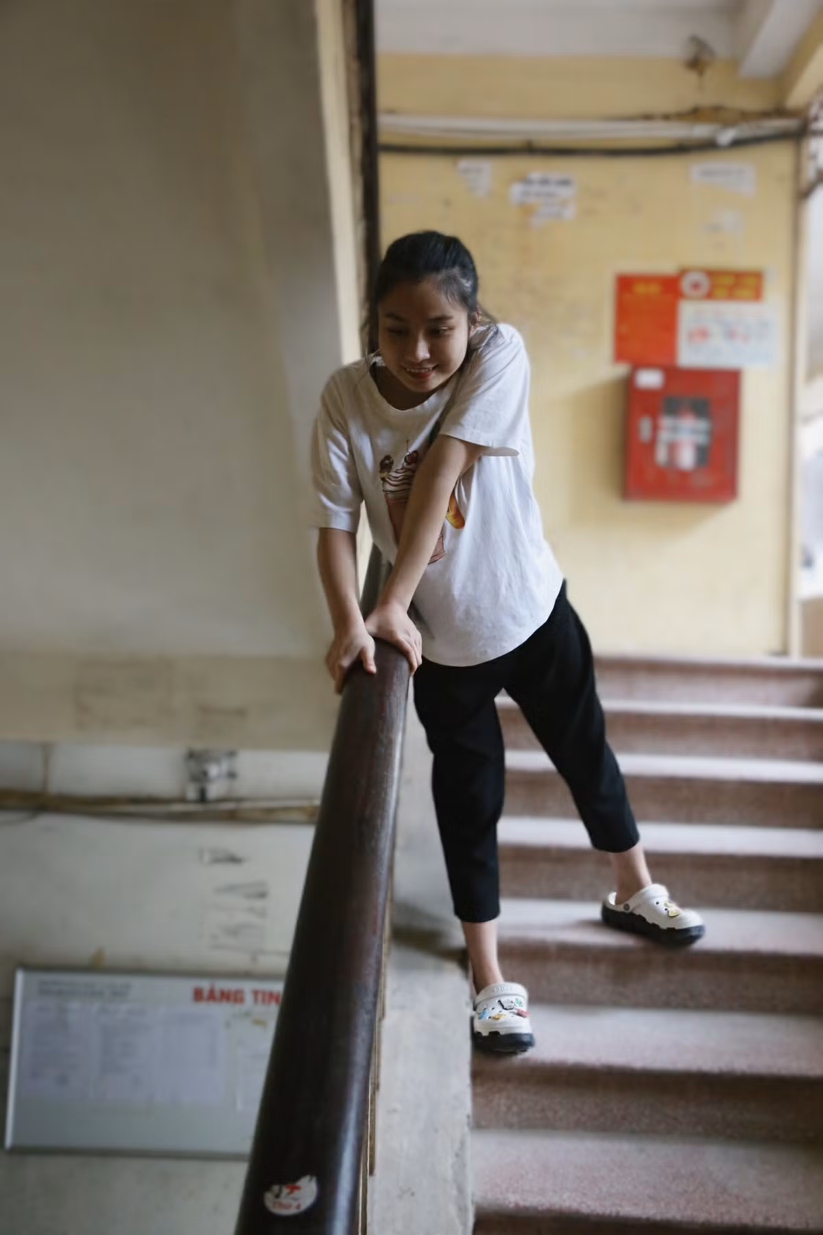 Doi chan la thu thach cua nu sinh vien Dai hoc Y Ha Noi-Hinh-2