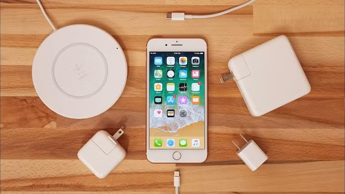 Y nghia dang sau am bao thu 2 cua iPhone khi cam sac