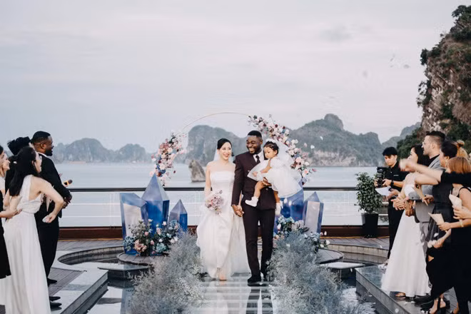 Lay chong chau Phi, tieu thu Ha Noi dep me man khi mac vay cuoi-Hinh-2