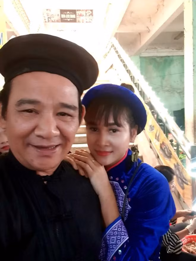 Nữ diễn viên 40 tuổi được NSƯT Quang Tèo cưng như con gái - Hình 7 Nu dien vien 40 tuoi duoc NSUT Quang Teo cung nhu con gai-Hinh-7