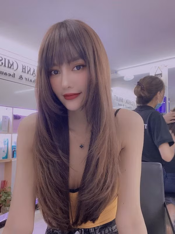 Linh Chi ngày càng xinh đẹp quyến rũ không kém Ngọc Trinh - Hình 7 Linh Chi ngay cang xinh dep quyen ru khong kem Ngoc Trinh-Hinh-7