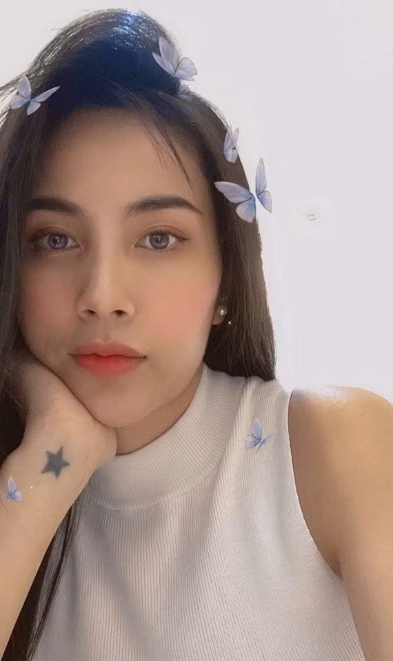 Thuy Tien he lo nguoi xin toi 7 ty dong chua benh