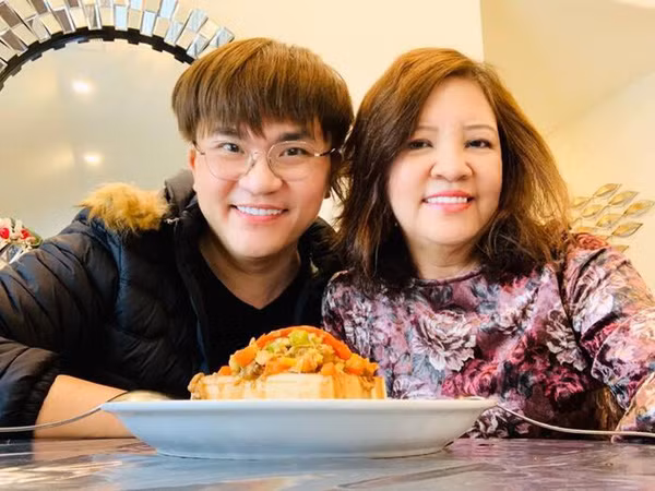 2 quy ong showbiz Viet khien fan don doan ve gioi tinh-Hinh-4
