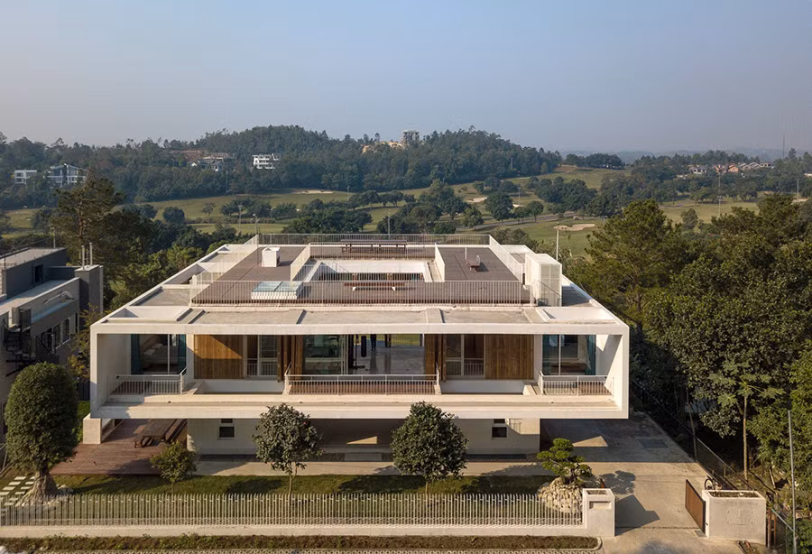 Choáng ngợp với biệt thự gần 500m2 có ao cá giữa nhà ở Tam Đảo ảnh 3