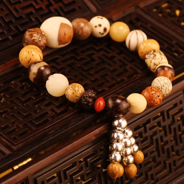 Hãy niệm Phật bằng cả trái tim: Niệm Nam-mô A Di Đà Phật, Phật sẽ luôn bên bạn ngay mọi lúc, mọi nơi. Ảnh minh họa.