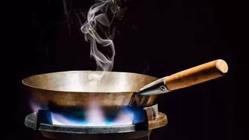 Giật mình tác hại khủng khiếp khi dùng dầu ăn chiên lại nhiều lần - Hình 3 Giat minh tac hai khung khiep khi dung dau an chien lai nhieu lan-Hinh-3