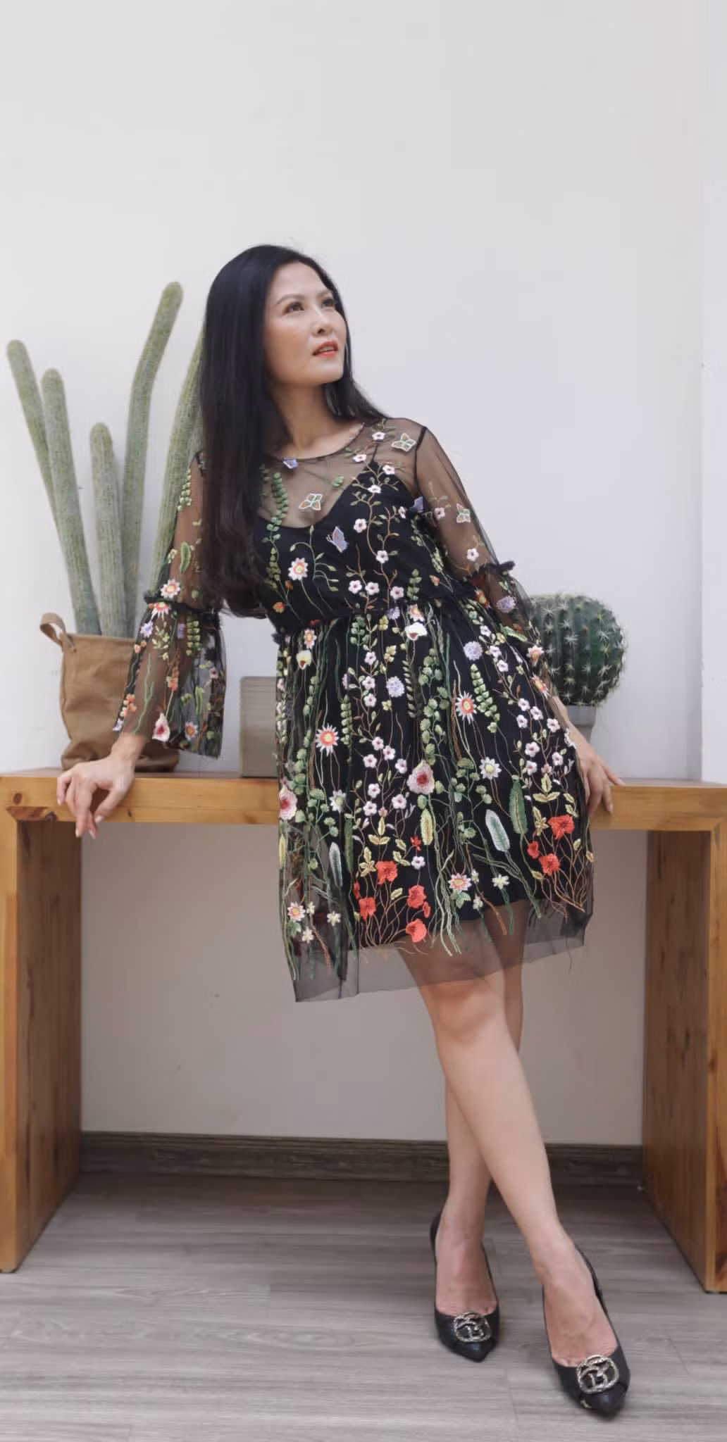 Cuối năm 2019, sau khi phim 'Về nhà đi con' phát sóng, Thúy Hà công khai thông tin chị đã ly hôn. Tuy nhiên, từ đó tới nay nữ diễn viên giữ kín thông tin đời tư.