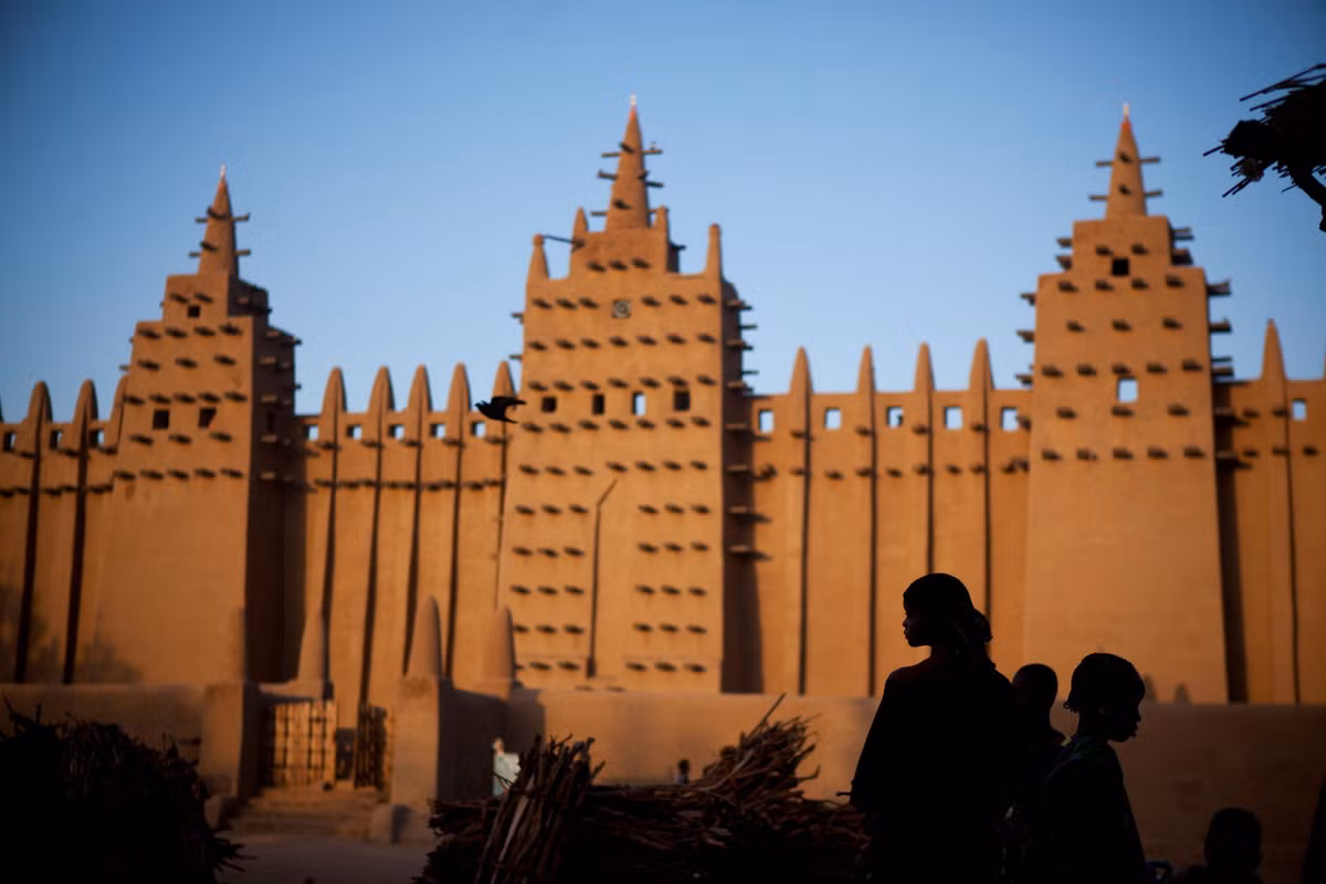 Từ năm 1988, đại thánh đường Djenne đã được UNESCO công nhận là Di sản văn hóa thế giới. Ảnh: The New York Times.