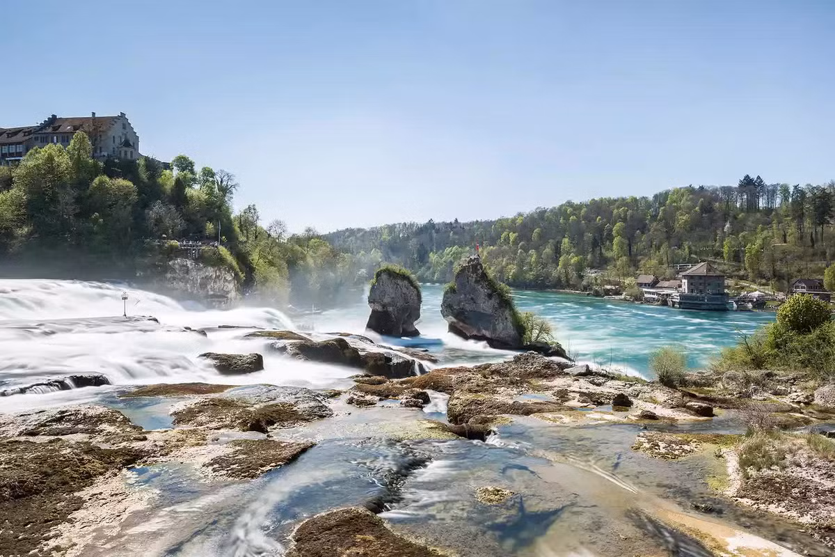 Thác Rhine, Thụy Sĩ. Ảnh: MARTIN DEJA/GETTY