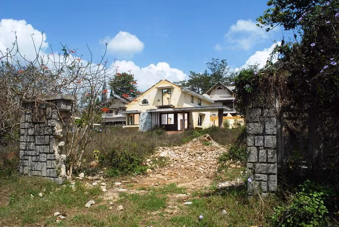 11 căn biệt thự cổ tồi tàn này sẽ bị tháo dỡ để xây mới.