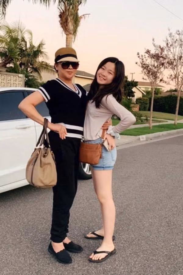 Nu nghe si tai sac dong bolero doi thuc ra sao o tuoi U60?-Hinh-8