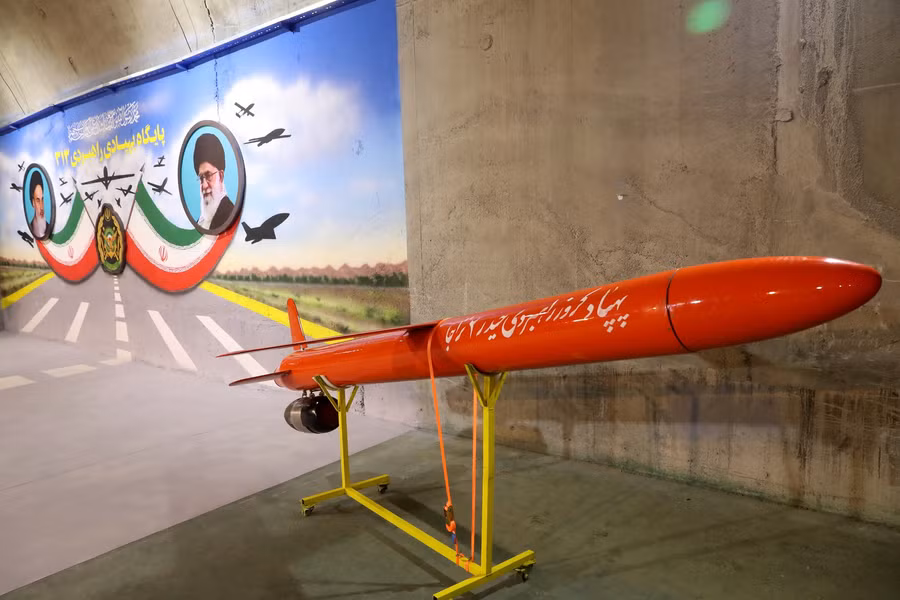 Một loại drone bên trong căn cứ mật của Iran.