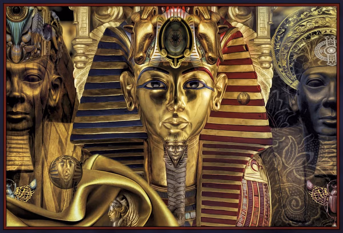 Mặc dù triều đại của Tutankhamun thường được xem là mang ít tầm quan trọng về lịch sử, song ông đã để lại một số dấu ấn trong lĩnh vực kiến trúc của Ai Cập cổ đại.