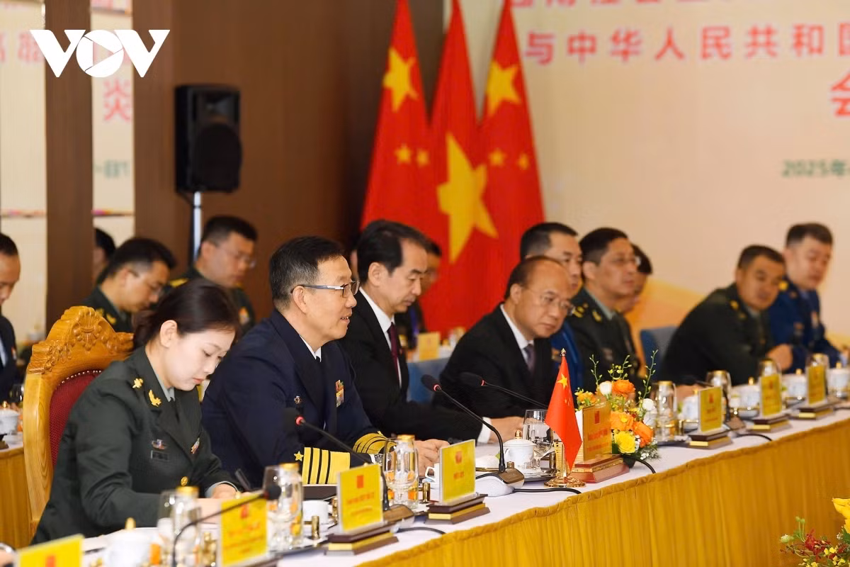 Viet Nam va Trung Quoc day manh hop tac toan dien ve quoc phong-Hinh-7