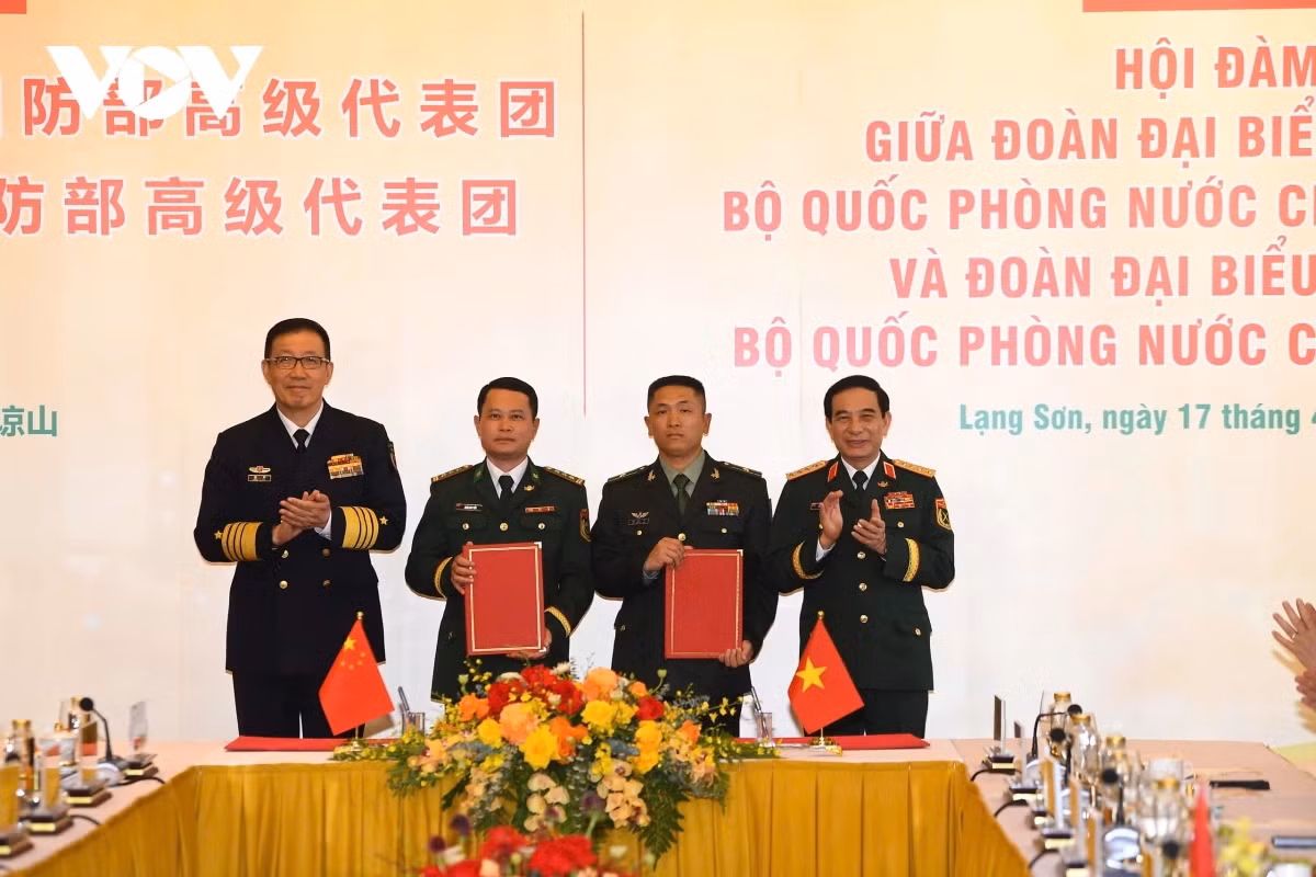 Viet Nam va Trung Quoc day manh hop tac toan dien ve quoc phong-Hinh-8