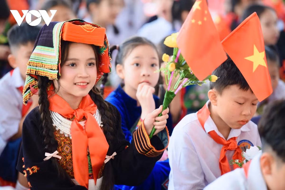 Dau an Giao luu huu nghi bien gioi quoc phong Viet Nam - Trung Quoc lan thu 9-Hinh-12