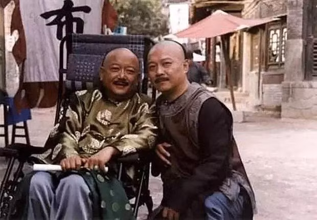 Chỗ dựa” thực sự của Hòa Thân là ai? - Hình 5 Cho dua” thuc su cua Hoa Than la ai?-Hinh-5