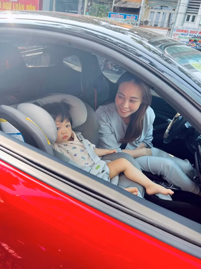 Cường Đô La 'giận dỗi' vì bị vợ cho 'ra rìa' Cuong Do La 'gian doi' vi bi vo cho 'ra ria'