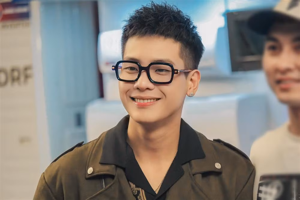Ro tin don Hoa hau Tieu Vy hen ho ca si Quan A.P-Hinh-10