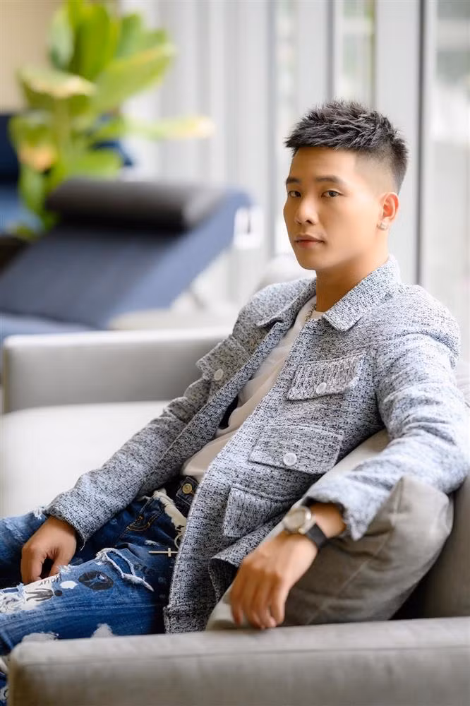 Ro tin don Hoa hau Tieu Vy hen ho ca si Quan A.P-Hinh-11