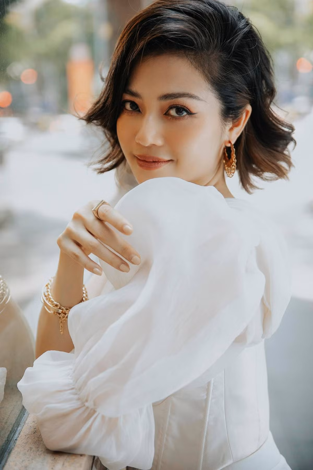 Diễn viên Kiều Anh đẹp sắc nét.
