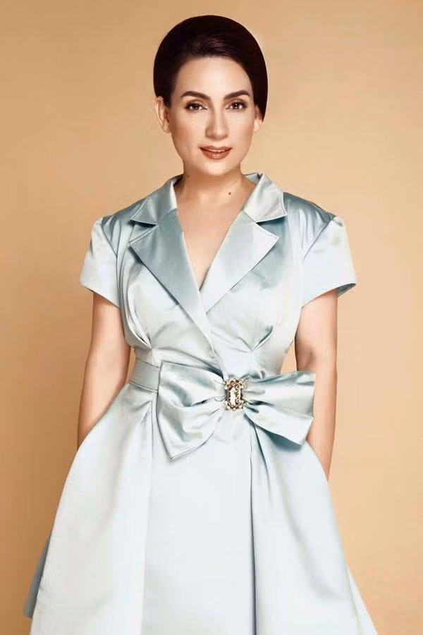 Một Phi Nhung khác hẳn hình ảnh áo bà ba giản dị thường thấy.