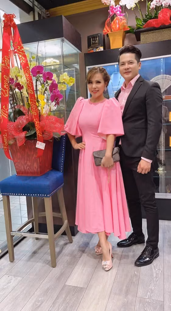 Hoang Anh dien do tong xuyet tong tinh tu cung 