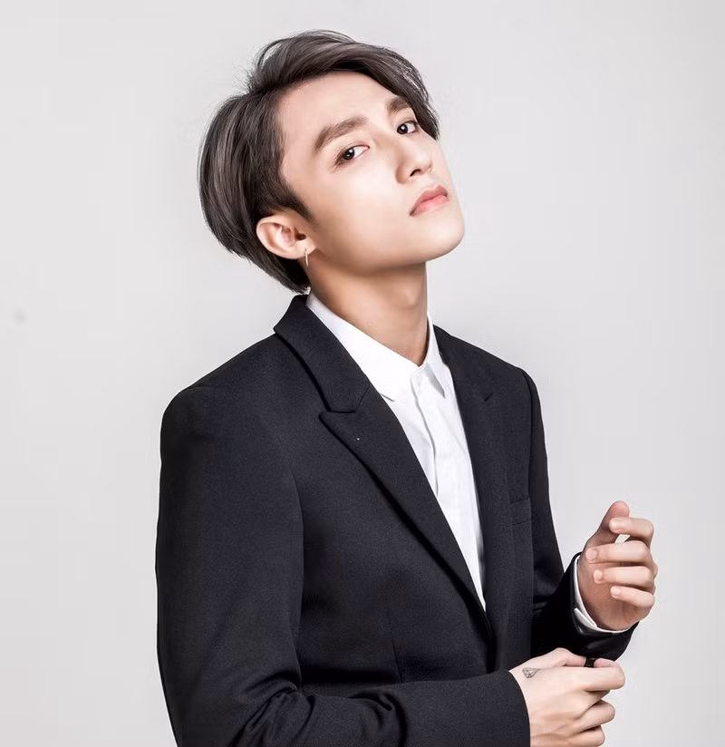 Son Tung M-TP 