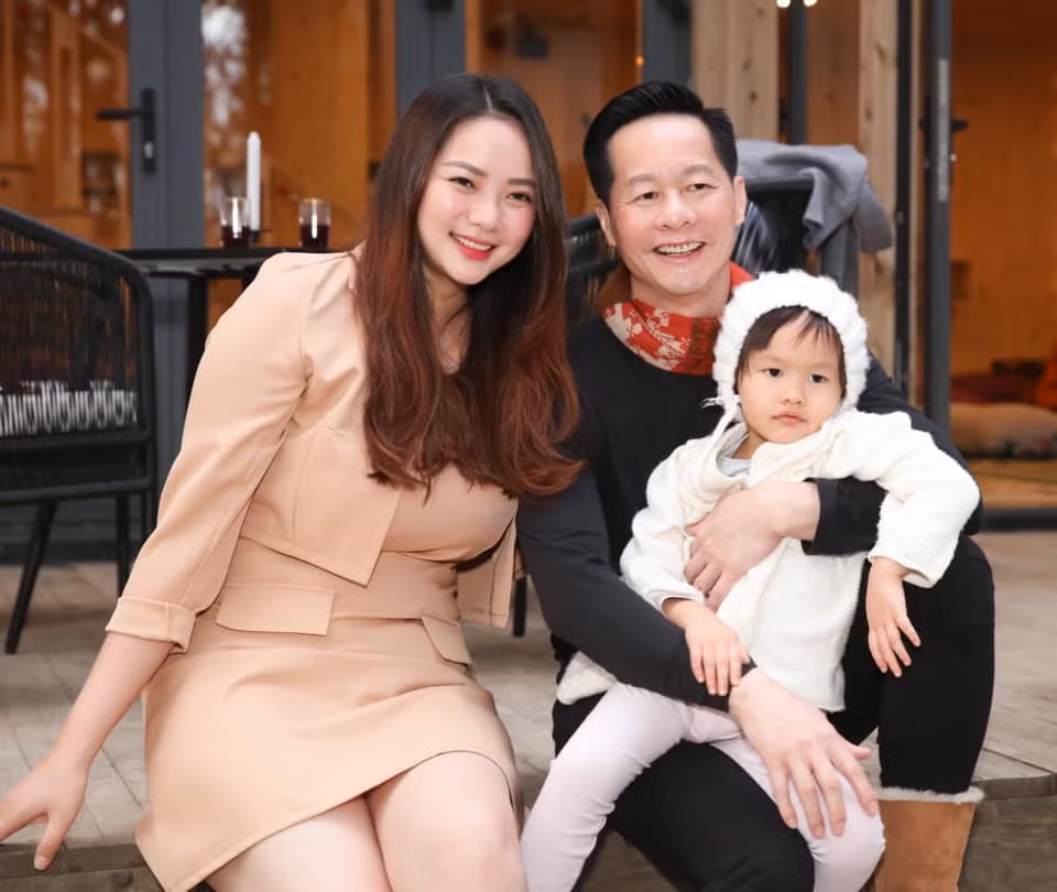 Dai gia Duc An to vo cu Ngoc Thuy tau tan 7 o to va 19 lo dat-Hinh-7