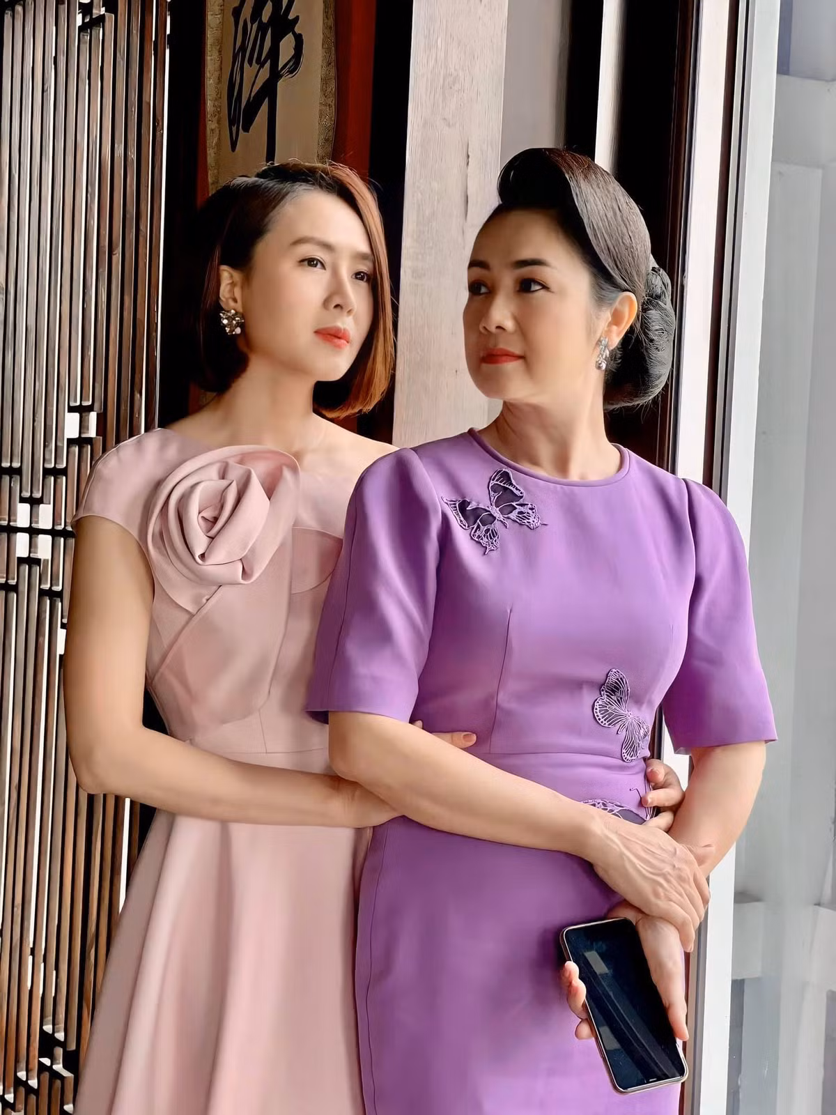 Hong Diem nhan gui loi yeu thuong toi NSND Thu Ha