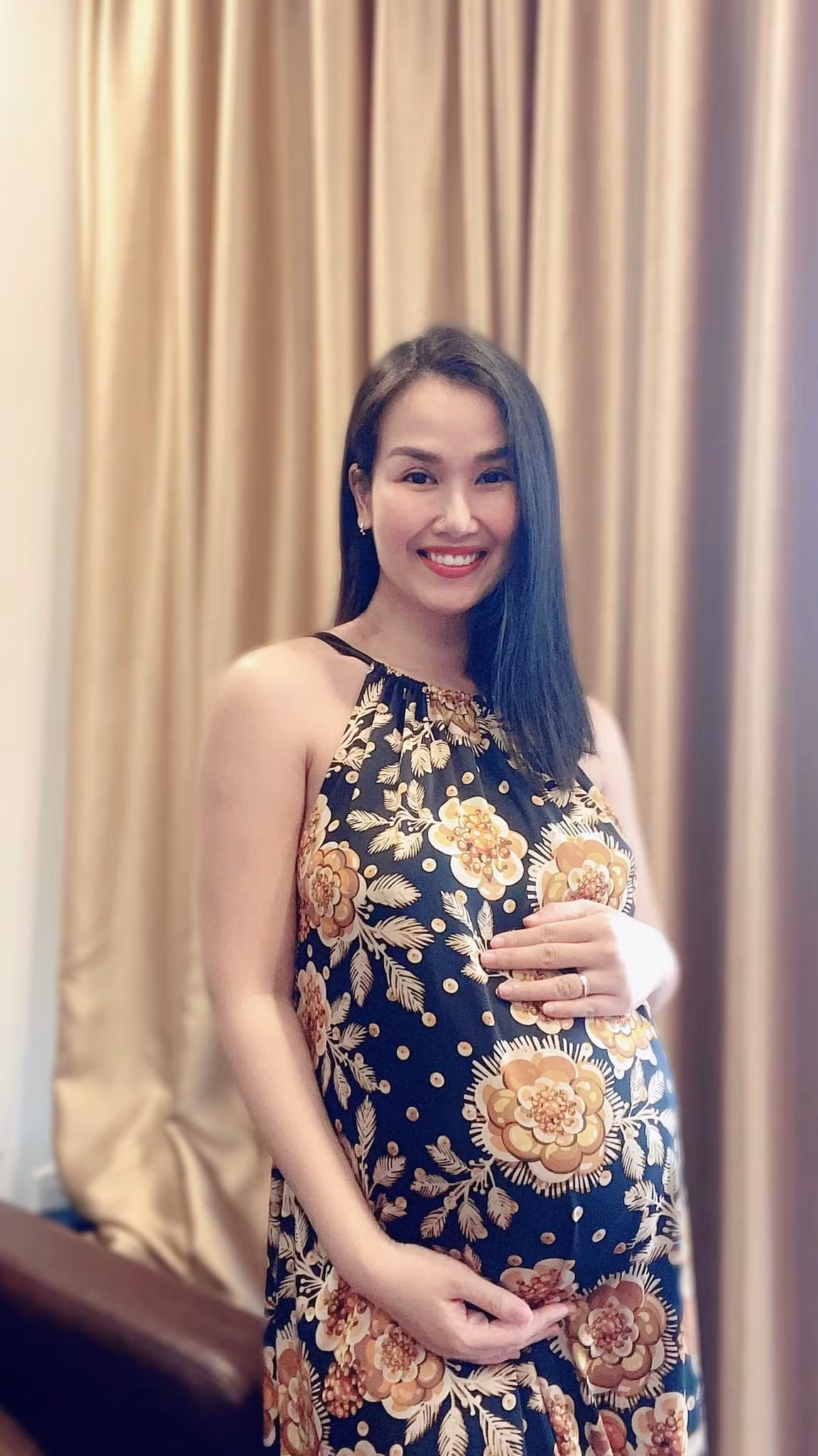 Tháng thứ 8 thai kỳ, Võ Hạ Trâm tăng 10 kg.