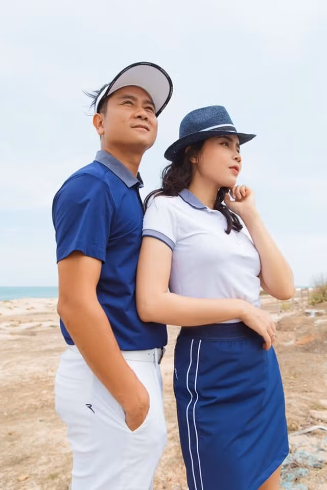 Nhạc sĩ Hồ Hoài Anh bông đùa dí dỏm với vợ Lưu Hương Giang: "Mình mua máy rửa bát lâu rồi nhé".
