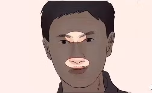 Nhân trung bằng phẳng, mũi hếch. Nhân trung là phần ngấn rãnh môi trên thẳng từ mũi xuống. Nếu Nhân trung quá bằng phẳng thì người đàn ông này vận khí cuộc đời bất thuận, khắc vợ hoặc con cái.