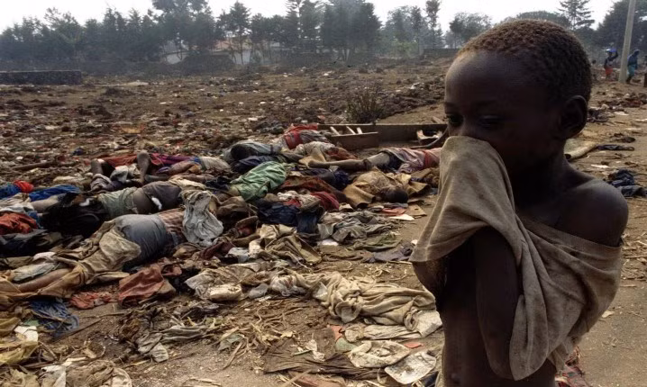 5. Rwanda là một trong những nơi xảy ra nạn diệt chủng kinh hoàng nhất lịch sử. Vụ việc xảy ra vào năm 1994, xuất phát từ cái chết của Tổng thống Rwanda Juvenal Habyarimana.