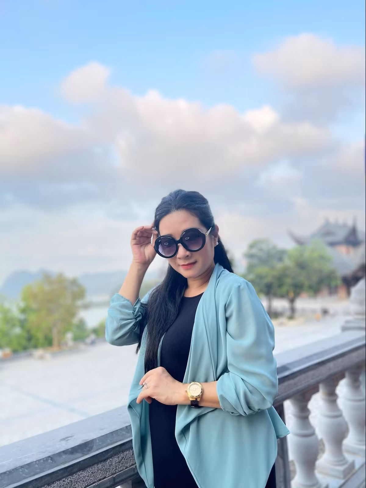 Thanh Thanh Hien tuoi 52: Lam me don than, song an yen ben con gai-Hinh-18