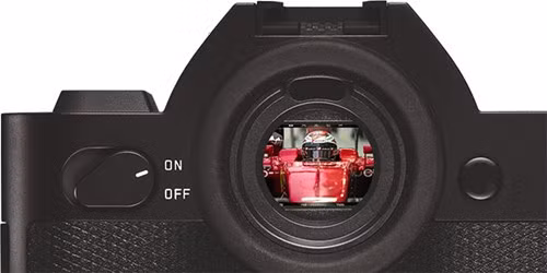 Riêng về phần cứng, mẫu máy ảnh Leica SL Type 601 nổi bật với cảm biến full-frame 24MP (CMOS) hỗ trợ dải nhạy sáng từ ISO 50 đến tối đa ISO 50.000, bộ xử lý hình ảnh tốc độ cao Maestro II...