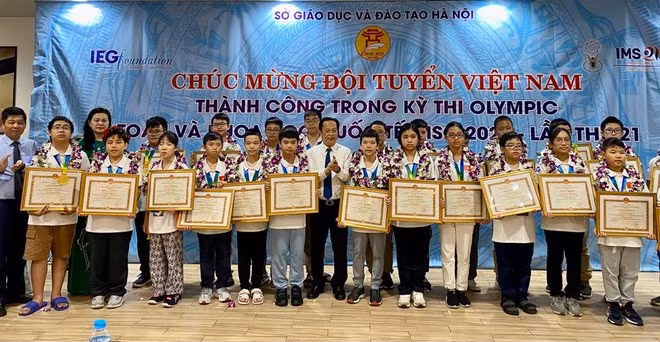Hoc sinh Ha Noi deu dat giai thuong trong ky thi IMSO 2024