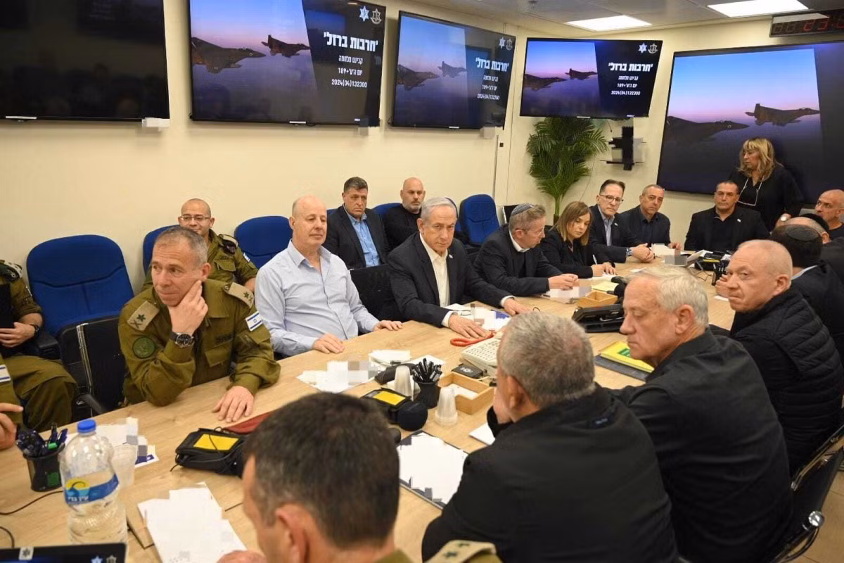 Chính trường Israel ngày một rối ren vì cuộc chiến tại Gaza Chinh truong Israel ngay mot roi ren vi cuoc chien tai Gaza
