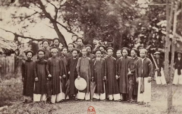Giới thượng lưu An Nam.